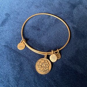 Alex and Ani gold tone “mom” floral‎ bracelet